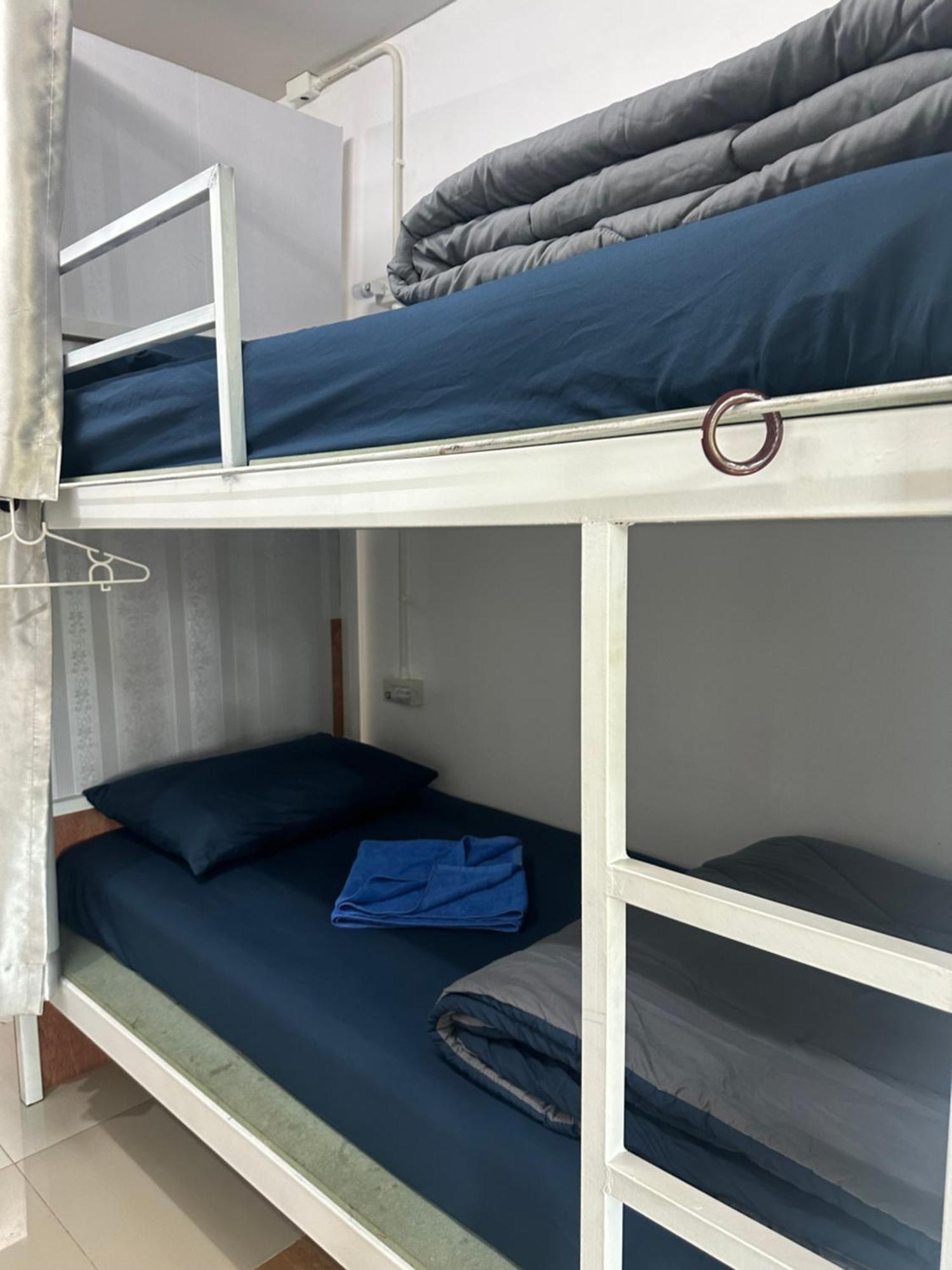 Sweed Dee Seaview Hostel Phi Phi Islands Exterior photo